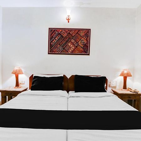 Super Hotel O Sansarchandra Road Formerly Luna Rosa Jaipur Exteriör bild