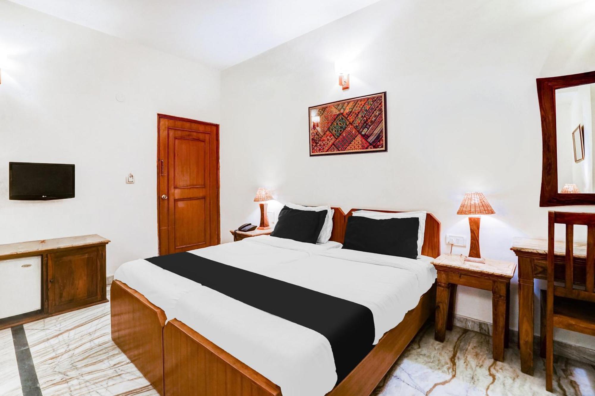 Super Hotel O Sansarchandra Road Formerly Luna Rosa Jaipur Exteriör bild