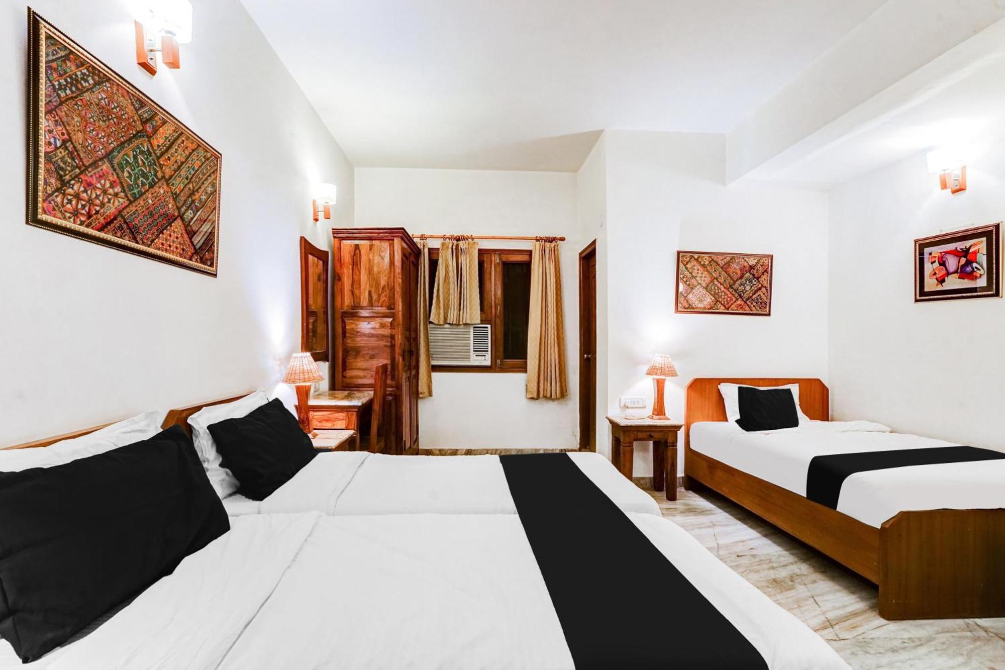 Super Hotel O Sansarchandra Road Formerly Luna Rosa Jaipur Exteriör bild