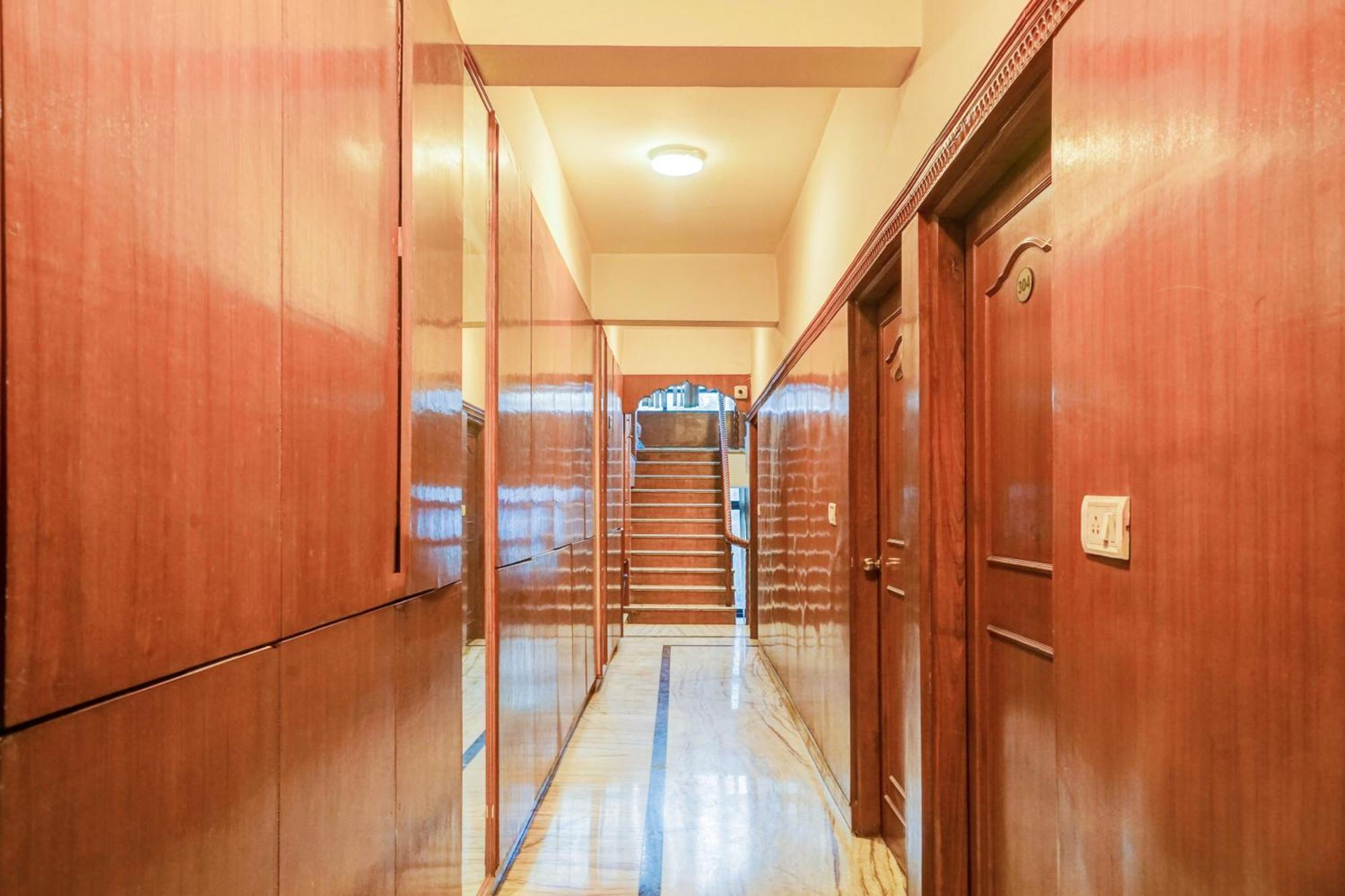Super Hotel O Sansarchandra Road Formerly Luna Rosa Jaipur Exteriör bild